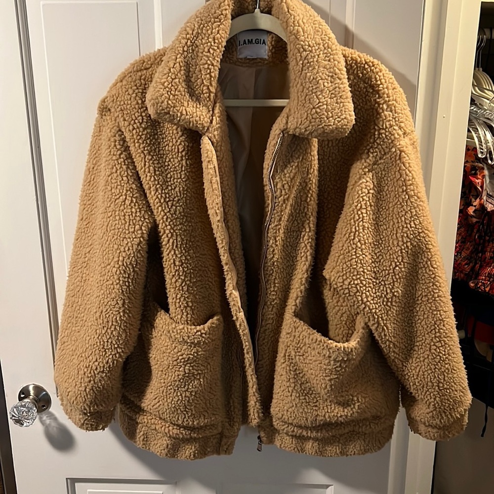 I.AM.GIA - teddy coat!